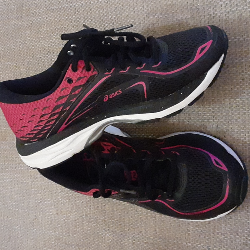 asics sneakers